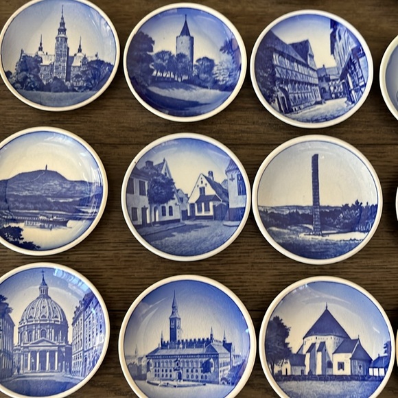 Royal Copenhagen Denmark Mini Plates Collection - 40 Plates - Picture 9 of 17